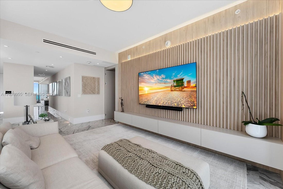 Condo in Sunny Isles Beach, Florida, United States 5 - 18098529