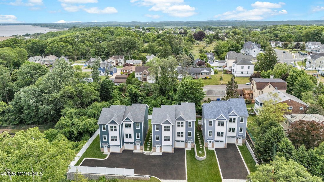 Condo in Old Bridge Township, New Jersey, United States 2 - 17795816