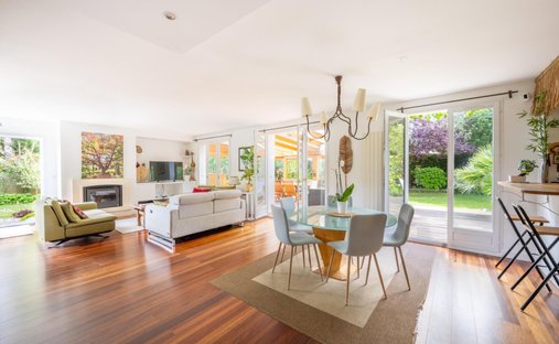 House in Villennes-sur-Seine, Ile-de-France, France 1
