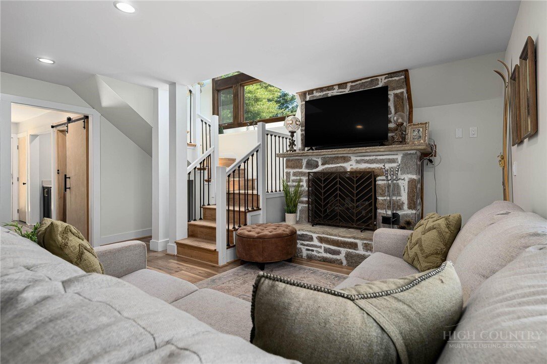 House in Boone, North Carolina, United States 5 - 18094752