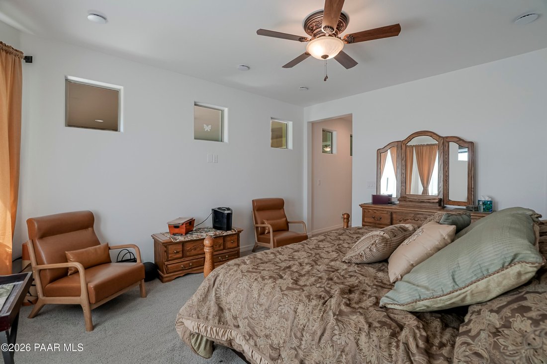 Prescott Valley, Arizona, United States 1 - 18093303
