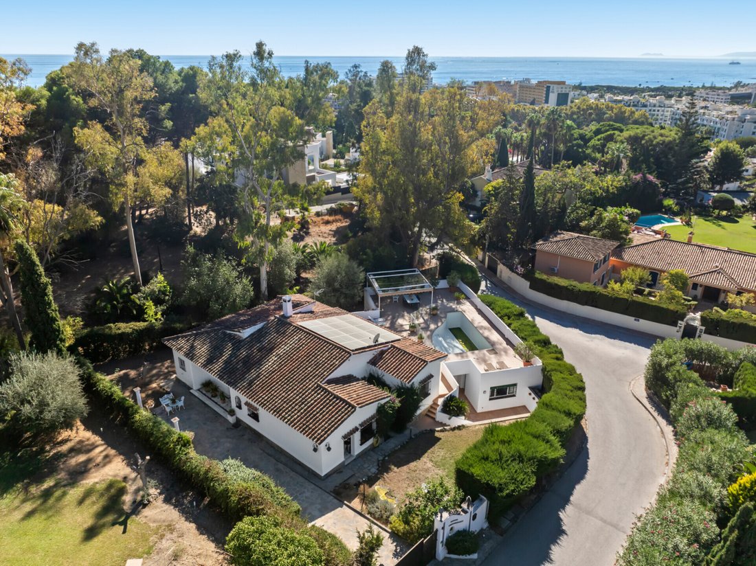 House in Marbella, Andalusia, Spain 2 - 18107150