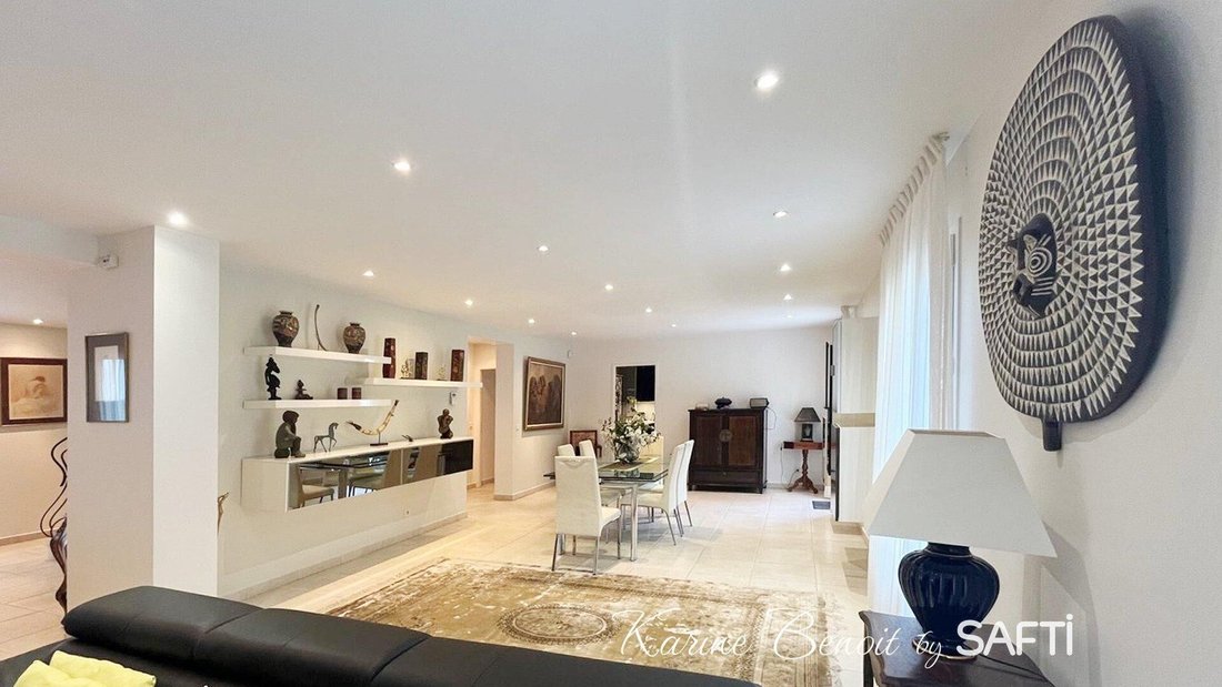 House in Le Coudray-Montceaux, Ile-de-France, France 4 - 18100288