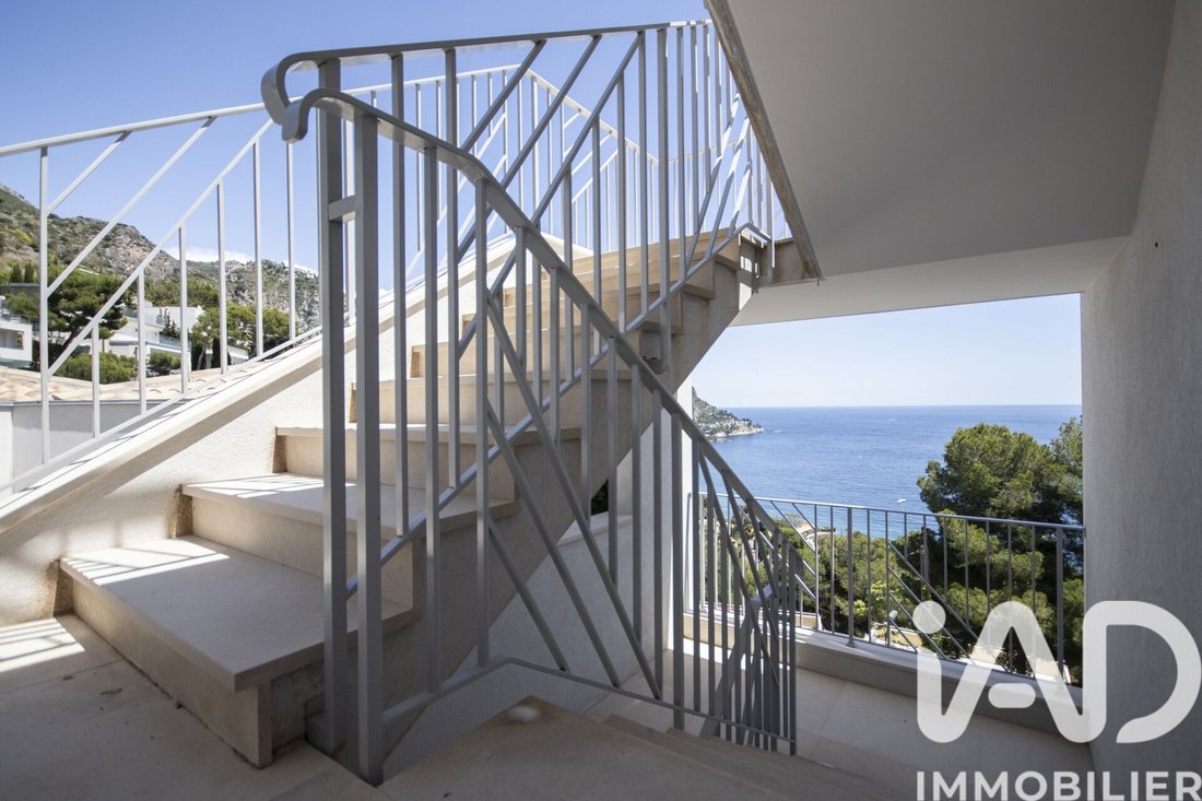 House in Èze, Provence-Alpes-Côte d'Azur, France 1 - 18097145