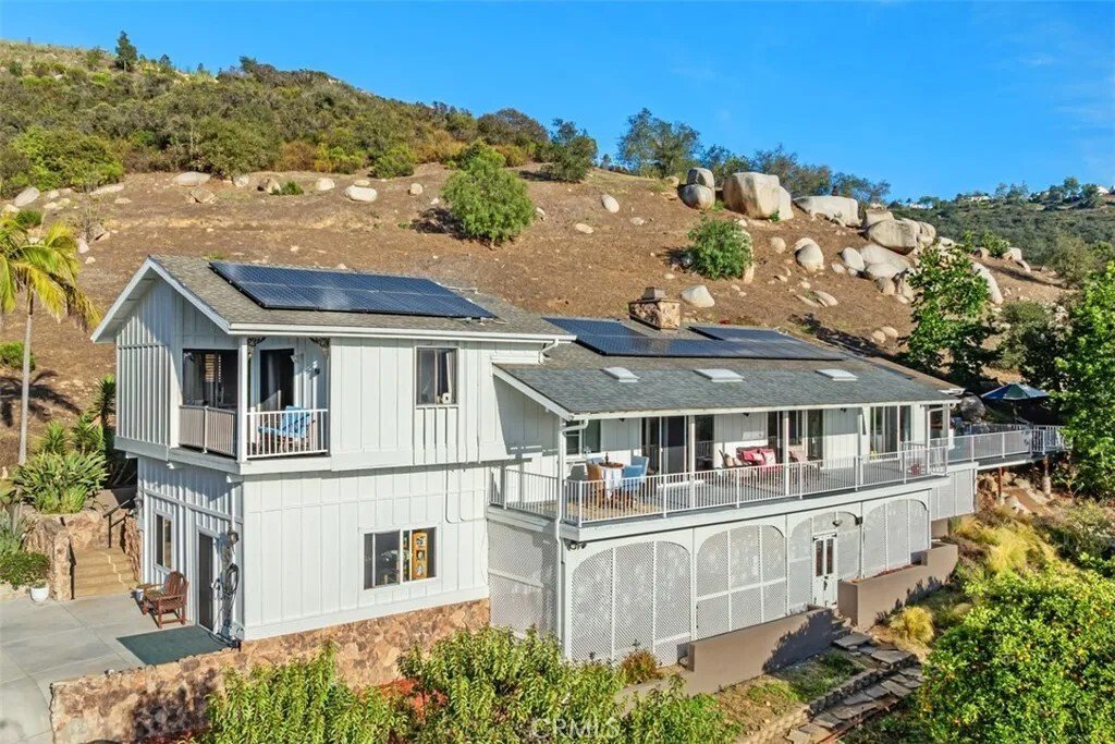 House in San Marcos, California, United States 2 - 18101271