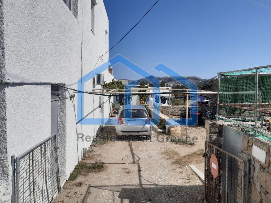 House in Milos, Aegean, Greece 4 - 18092075