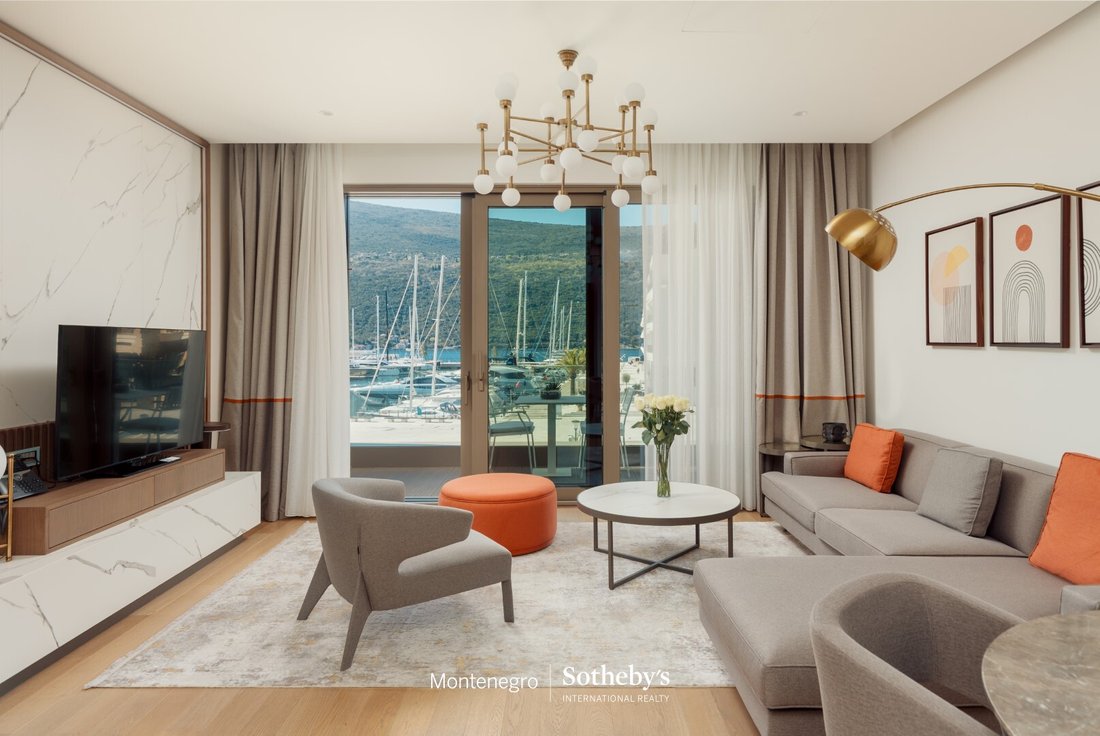 Apartment in Kumbor, Herceg Novi Municipality, Montenegro 3 - 17388726