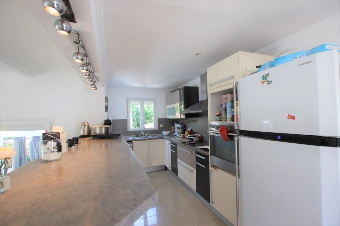 House in Cannes, Provence-Alpes-Côte d'Azur, France 3 - 18092740