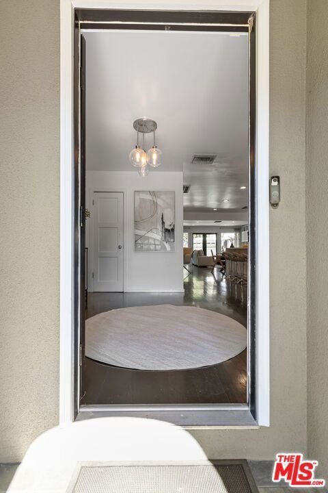 House in Los Angeles, California, United States 5 - 18102414