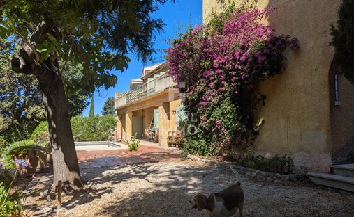 House in Le Faron-Fort-Rouge, Toulon, France 1
