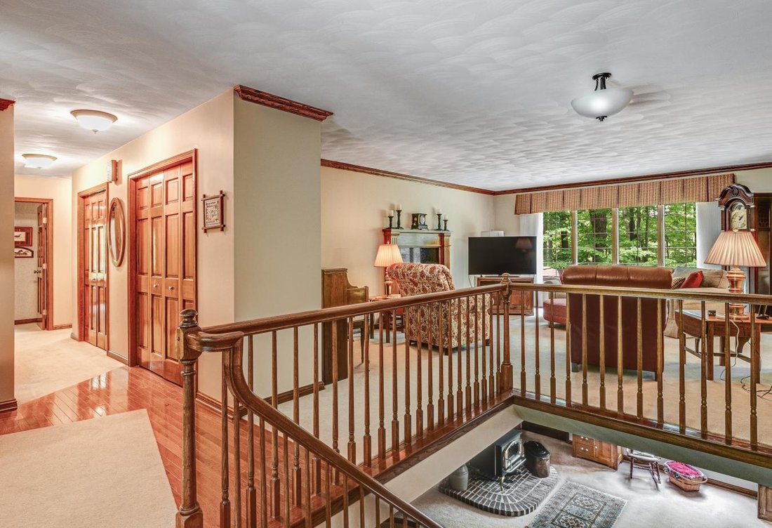 House in Dimondale, Michigan, United States 2 - 18099026