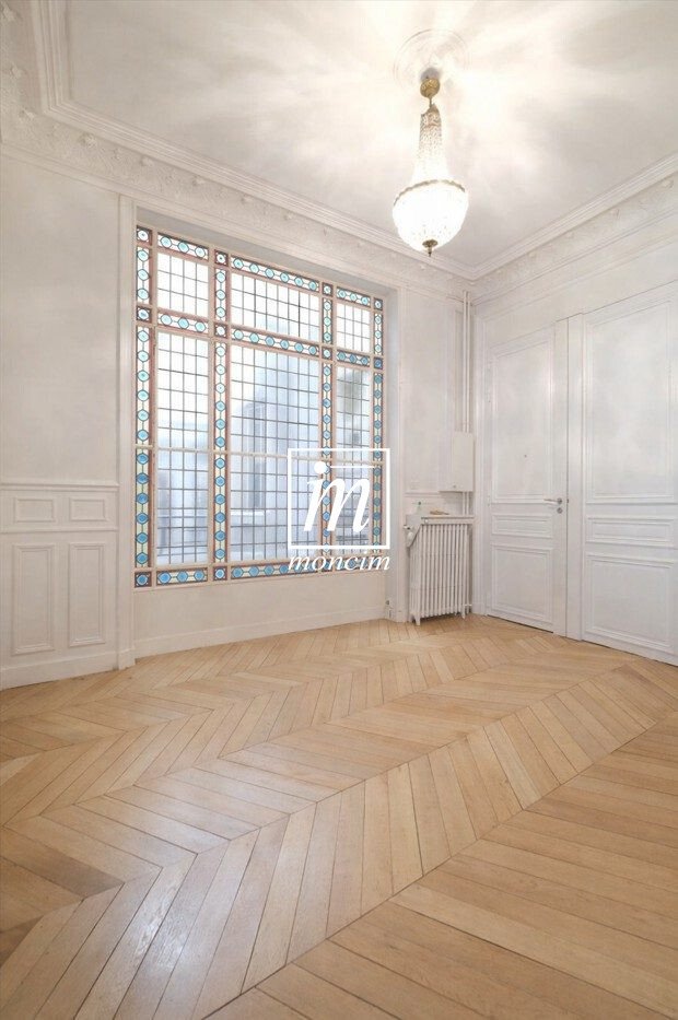 Apartment in Elysées-Madeleine, Paris 8e Arrondissement, Paris 4 - 17893302