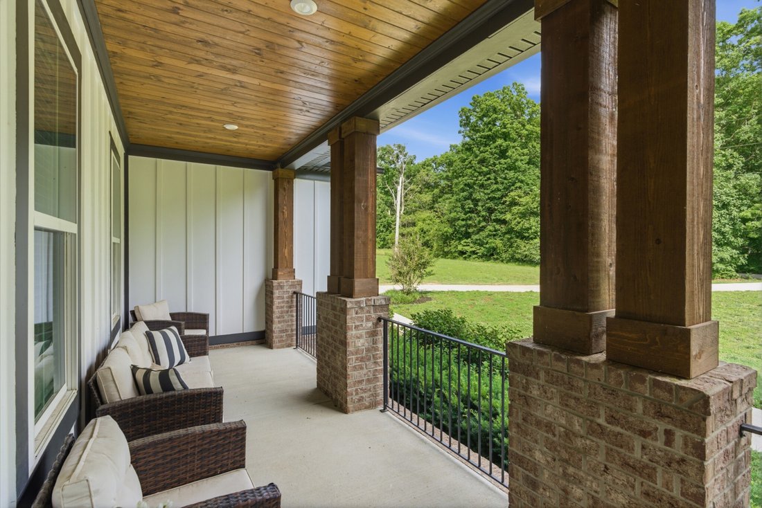 House in Bon Aqua, Tennessee, United States 3 - 18098376
