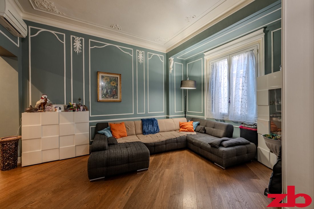 Apartment in City Center, Genoa, Liguria 2 - 18096005