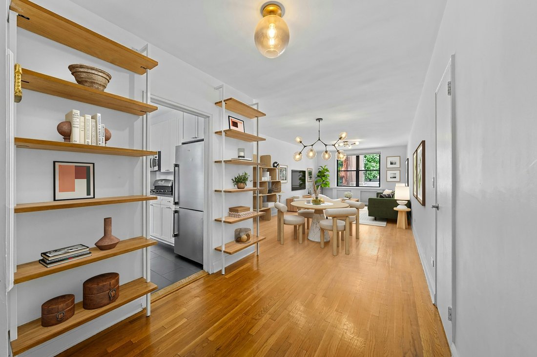 Co Op in New York, New York, United States 3 - 18095771