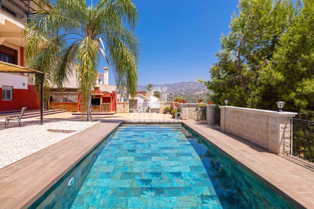 Villa in Este, Malaga, Spain 4 - 18099105
