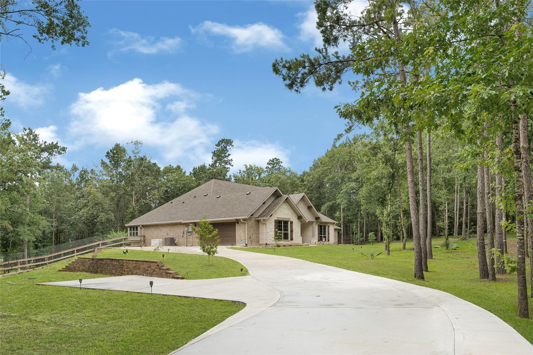 House in Huntsville, Texas, United States 5 - 18103182