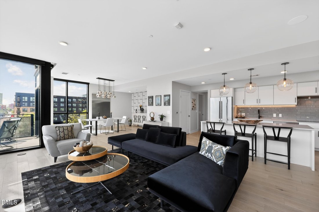 Condo in Durham, North Carolina, United States 1 - 18095233