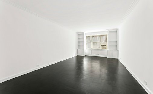 House in New York, New York, United States 1