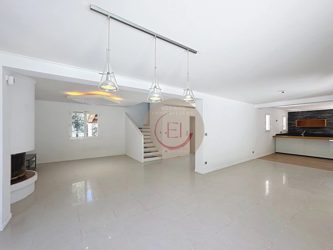Villa in Les Adrets-de-l'Estérel, Provence-Alpes-Côte d'Azur, France 5 - 18082989