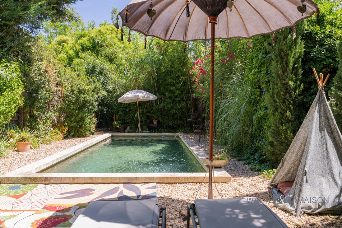 Villa in Graveson, Provence-Alpes-Côte d'Azur, France 3 - 18094080