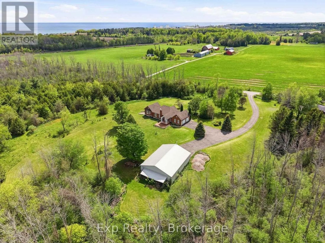 House in Cobourg, Ontario, Canada 4 - 18105330