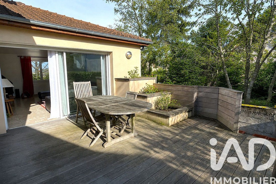 House in Jonchere-Malmaison-Saint Cucufa, Rueil-Malmaison, France 2 - 18097240