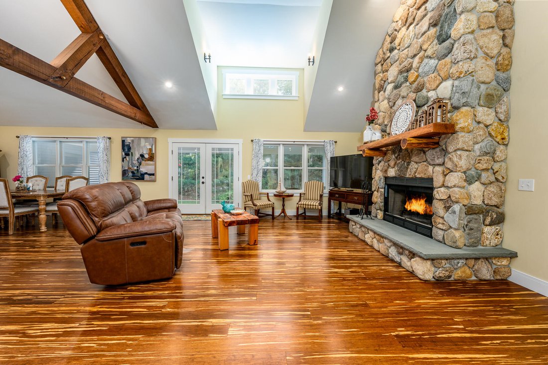 House in Mashpee, Massachusetts, United States 4 - 18097905