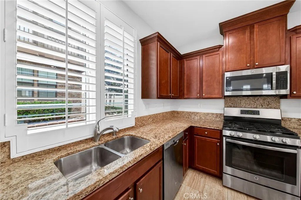 Condo in Tustin, California, United States 4 - 18101308