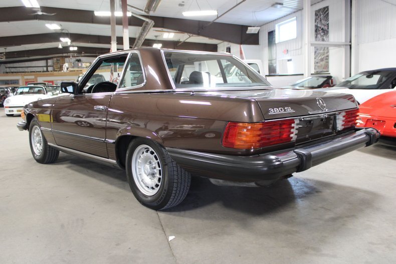 Cabriolet in Traverse City, United States 4 - 18098812