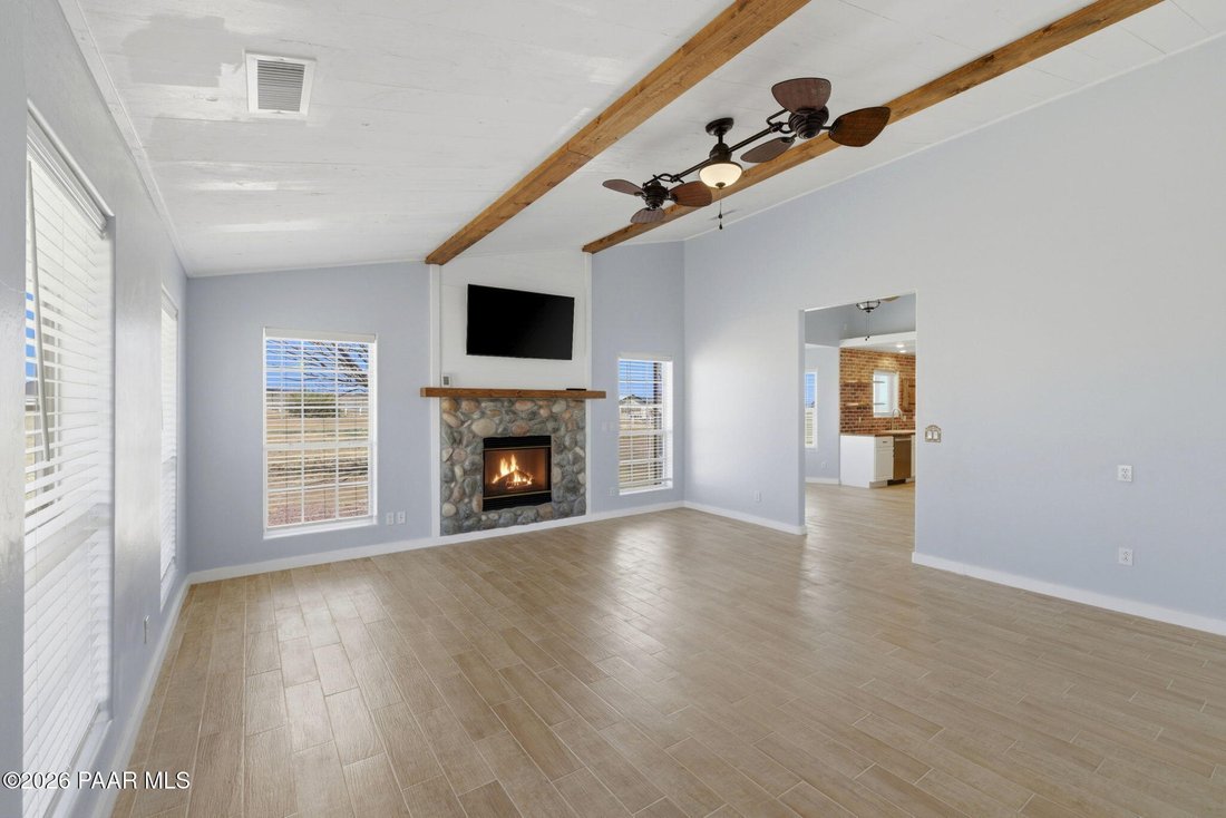 Chino Valley, Arizona, United States 4 - 18093285