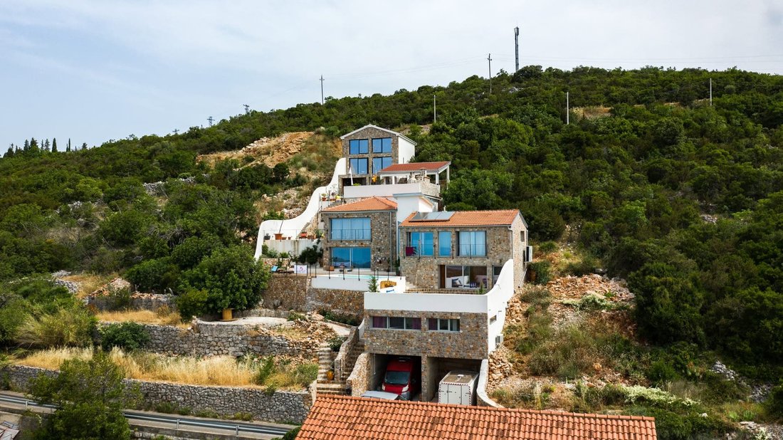 Villa in Klinci, Herceg Novi Municipality, Montenegro 3 - 16504069