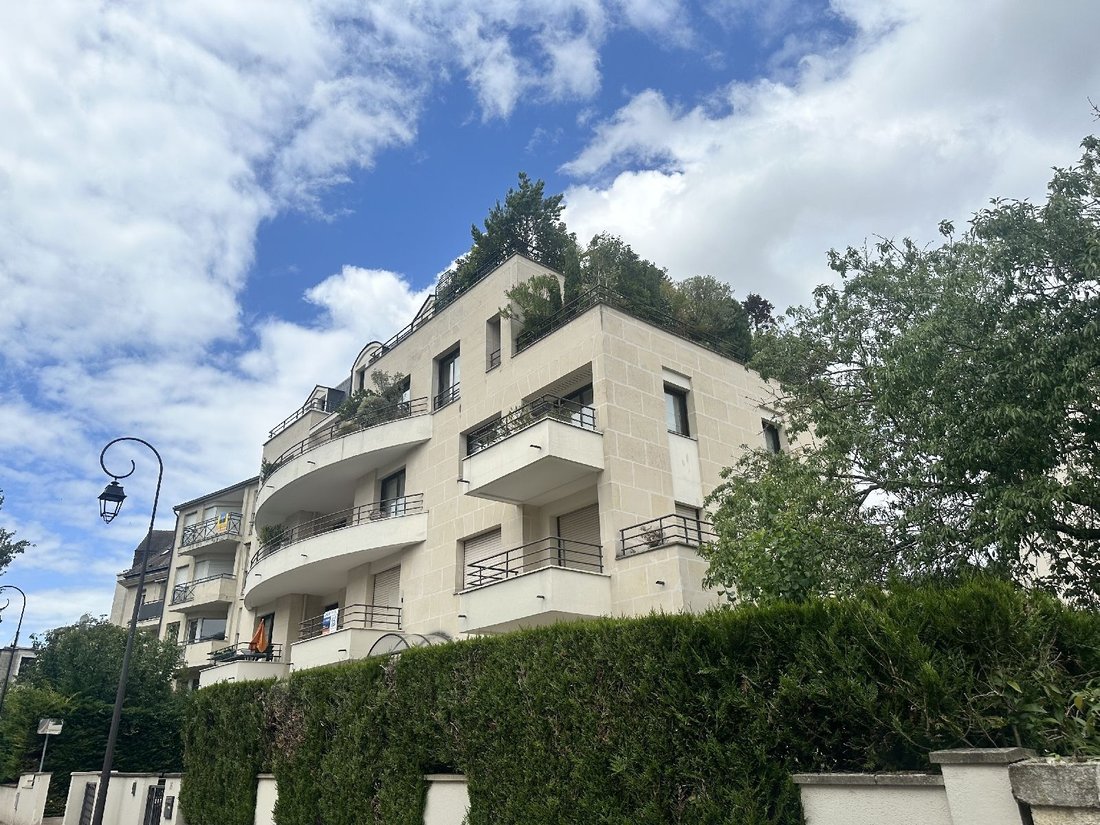 Apartment in La Fontaine-Parc des Sceaux-Croix de Berny-Centre Ville, Antony, France 1 - 18096046