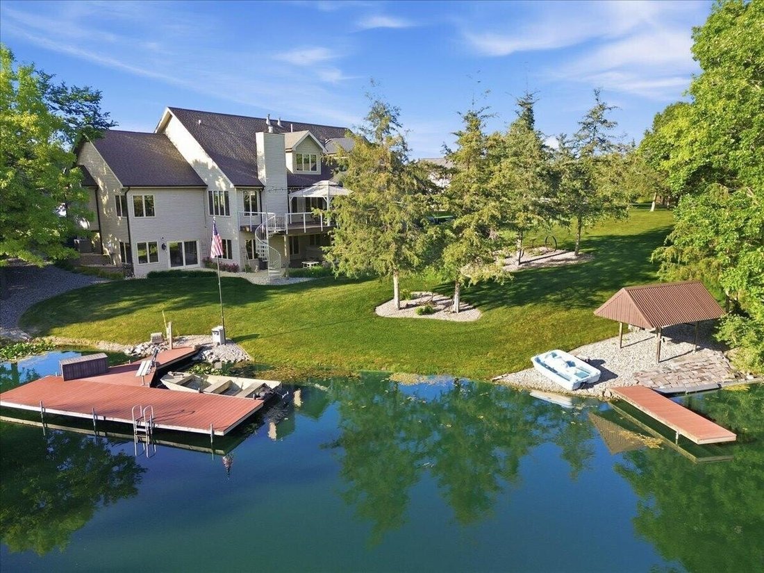 House in Crown Point, Indiana, United States 3 - 18104089