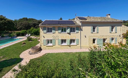 House in Serignan-du-Comtat, Provence-Alpes-Côte d'Azur, France 1