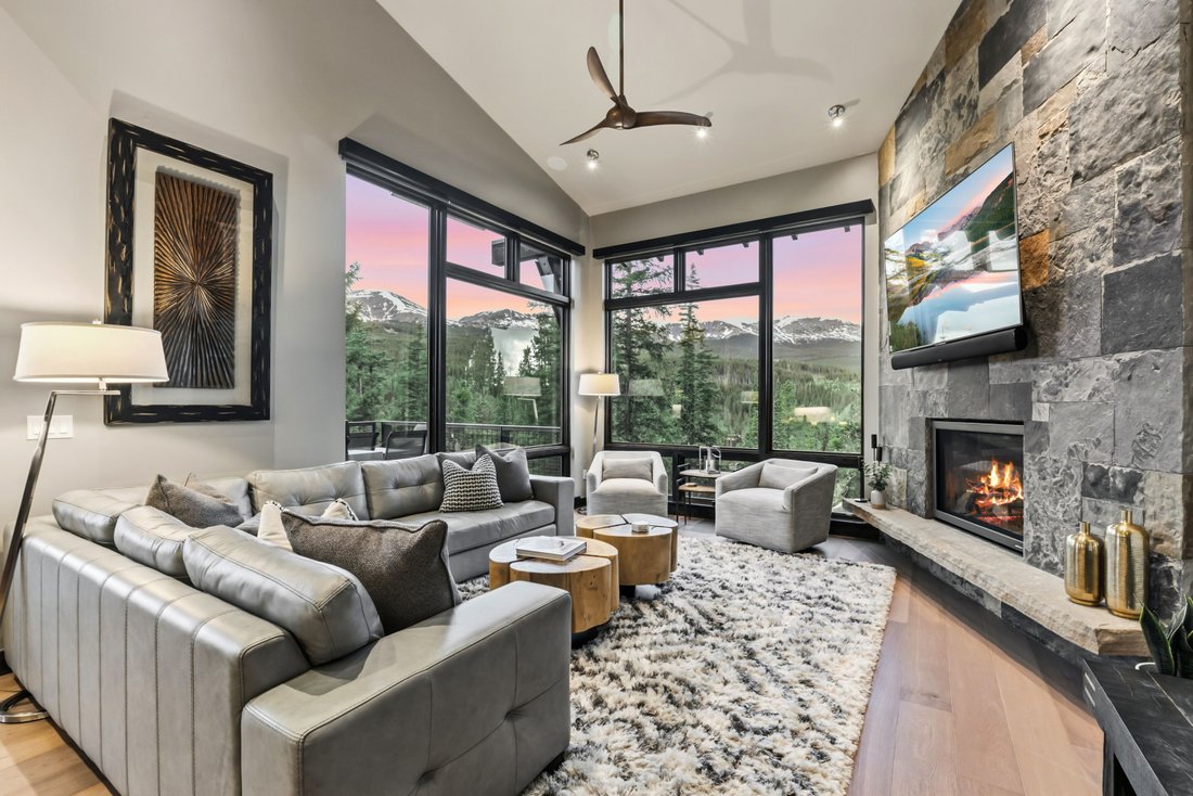 Breckenridge, Colorado, United States 1 - 18107911