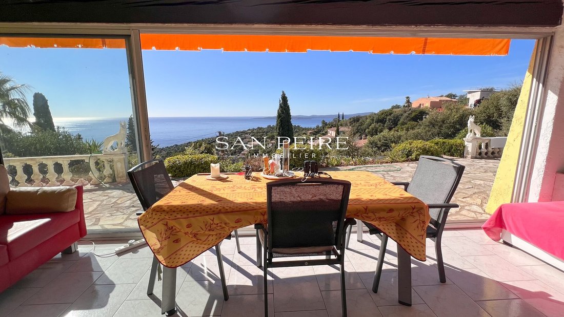 Villa in Les Issambres, Roquebrune-sur-Argens, France 4 - 16401545