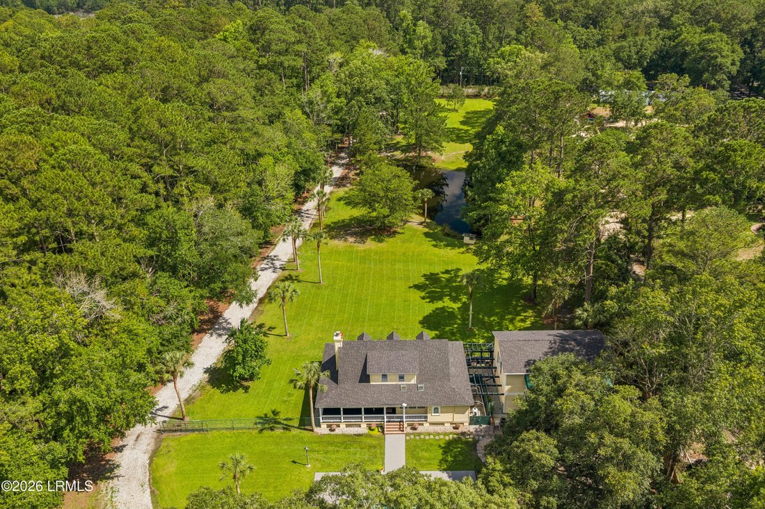 House in Bluffton, South Carolina, United States 2 - 18095802