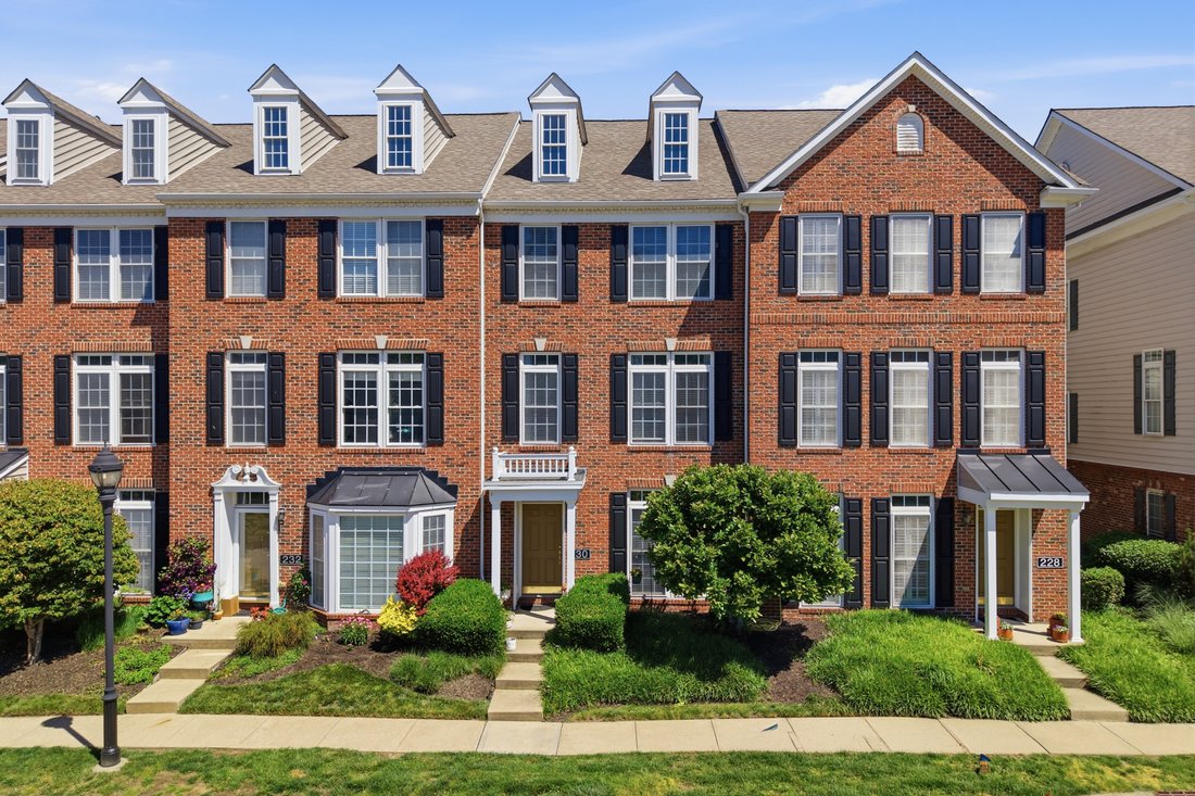 House in Pittsburgh, Pennsylvania, United States 1 - 18090737