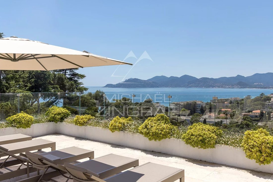 House in Cannes, Provence-Alpes-Côte d'Azur, France 2 - 18093550