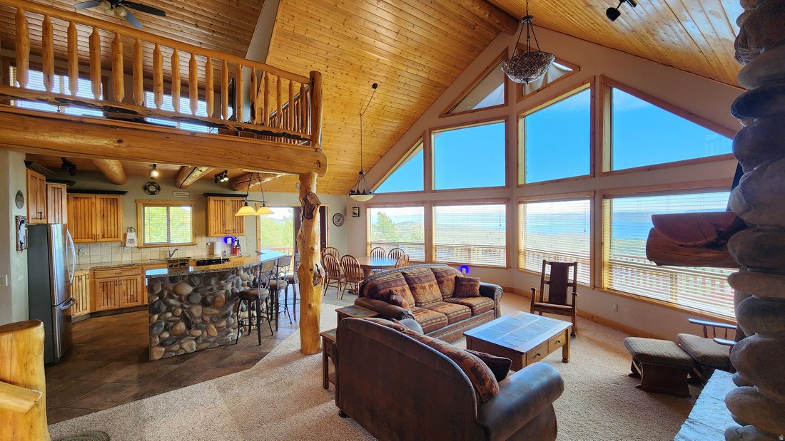 House in Garden, Utah, United States 2 - 18102446
