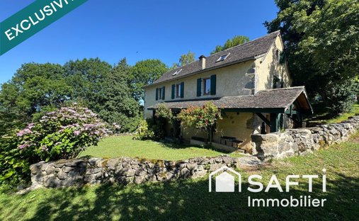 House in Bedous, Nouvelle-Aquitaine, France 1