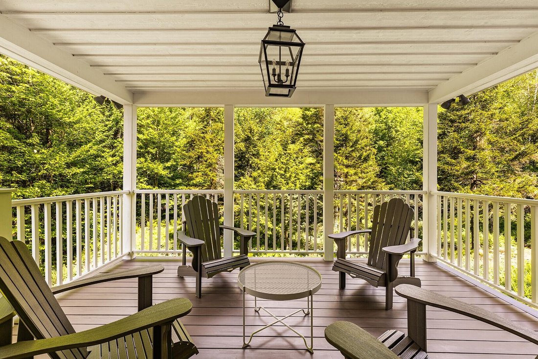House in Bromont, Quebec, Canada 3 - 16674695