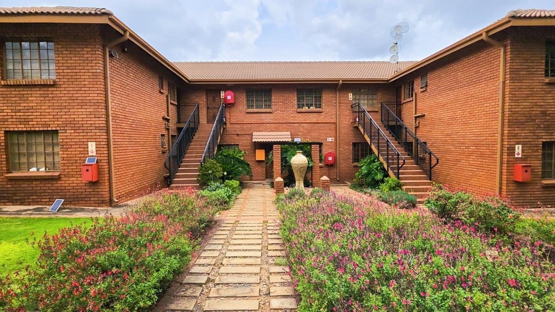 House in Andeon AH, Gauteng, South Africa 5 - 18106200