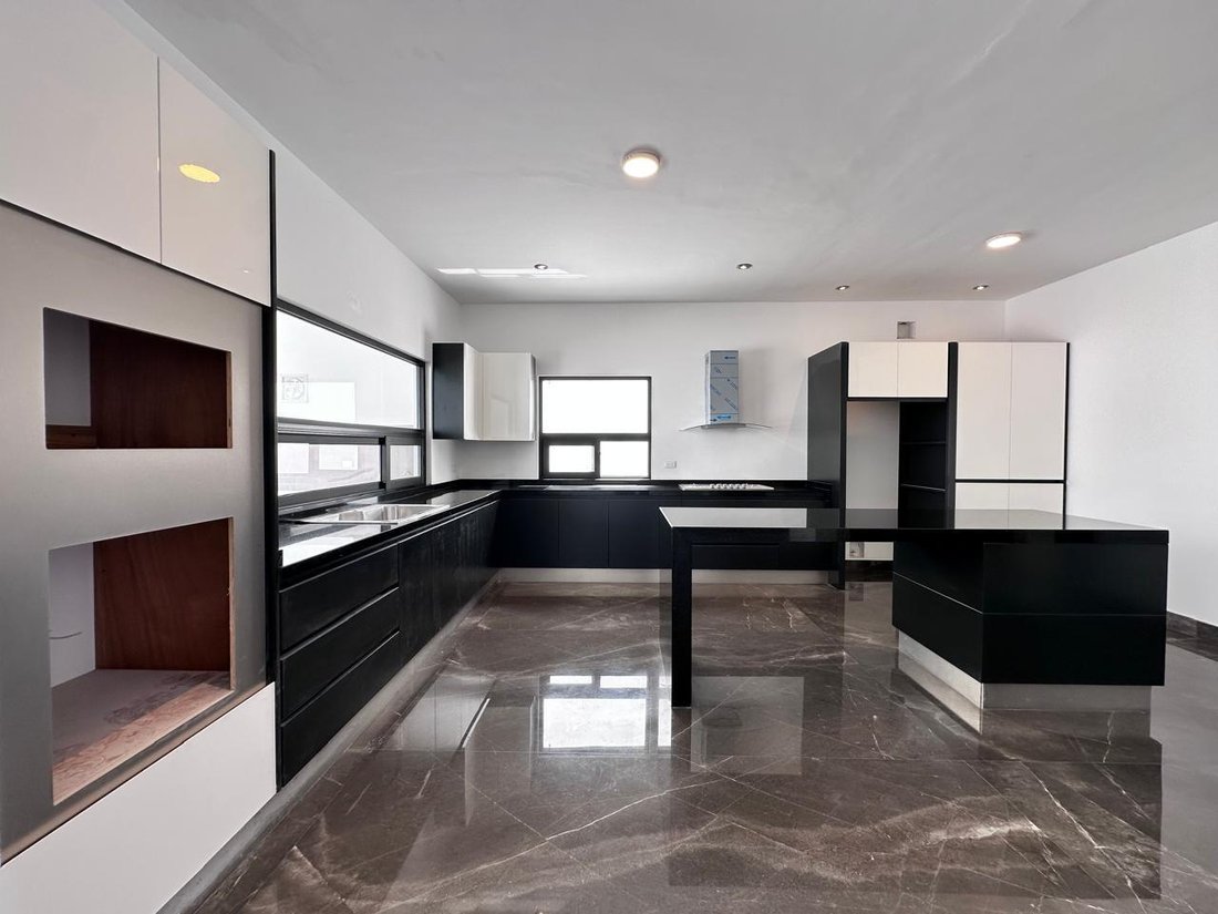 House in Monterrey, Nuevo Leon, Mexico 1 - 18096632