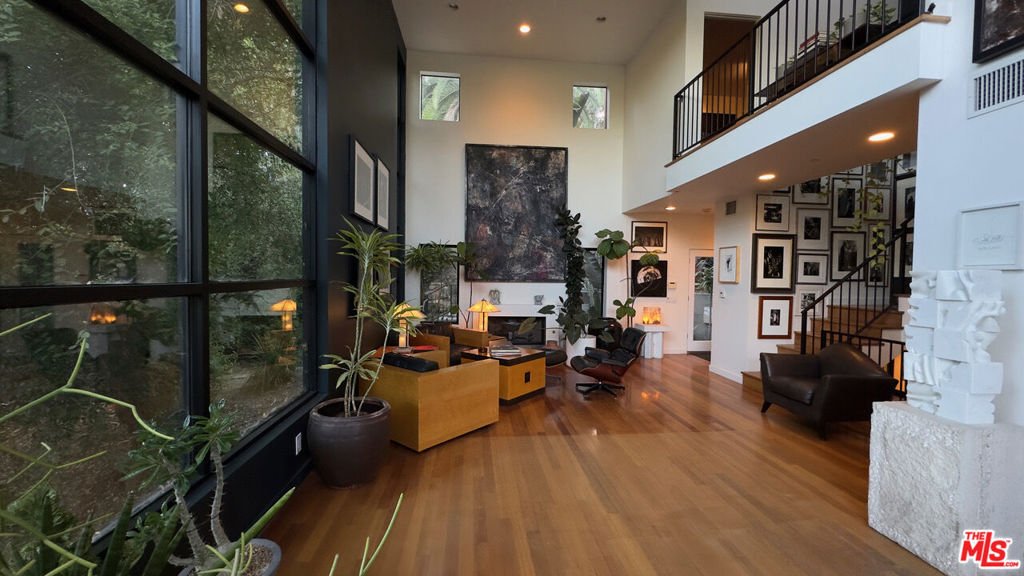 House in Los Angeles, California, United States 2 - 18102422