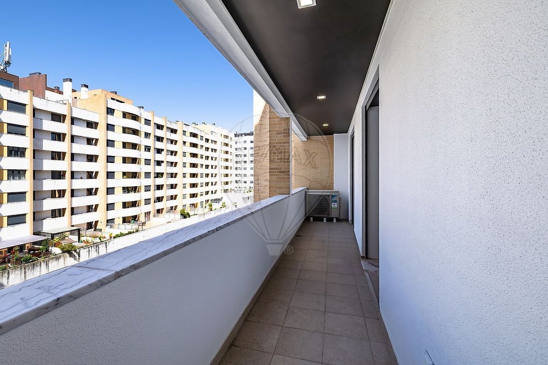 Apartment in Loures, Lisbon, Portugal 4 - 18101179