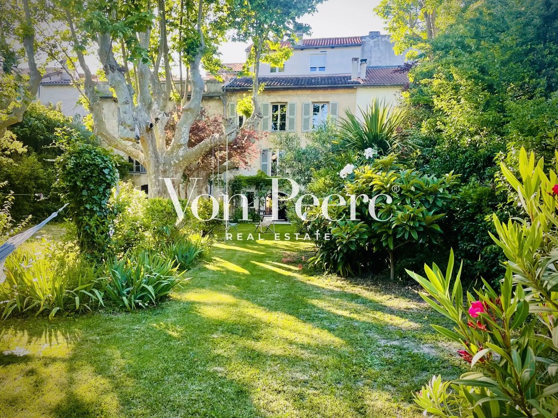 Estate in Abbaye-La Motte, Avignon, France 1 - 17568606