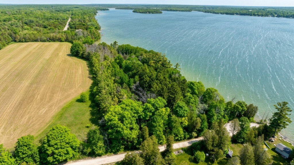 Land in Baileys Harbor, Wisconsin, United States 3 - 18097384