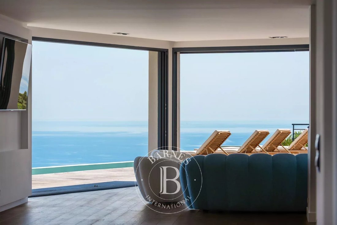 Villa in Lupino, Bastia, France 1 - 18047351